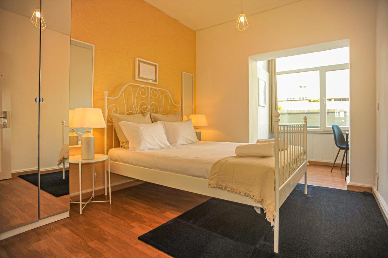 Downtown Modern 8 Bedroom - Marques De Pombal Appartement