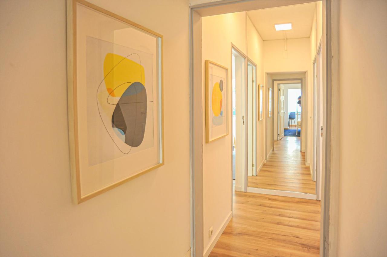 Downtown Modern 8 Bedroom - Marques De Pombal Appartement